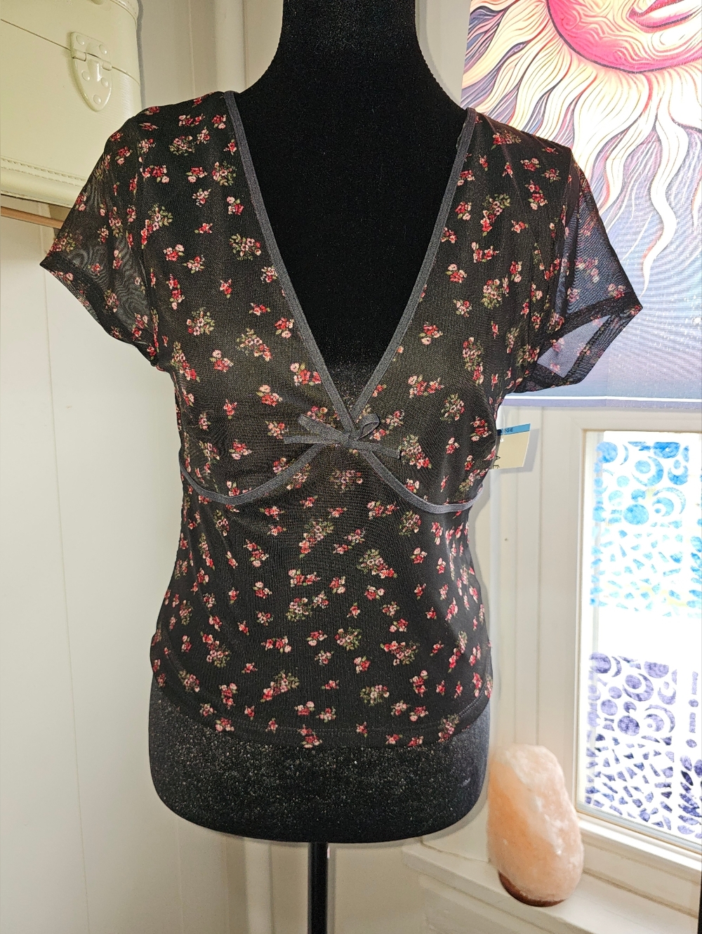 Aeropostale Black Floral Mesh Crop Top